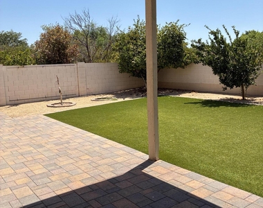 2913 E Tulsa Street - Photo Thumbnail 19