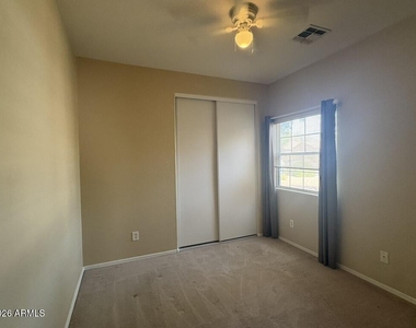 15337 W Port Au Prince Lane - Photo Thumbnail 8