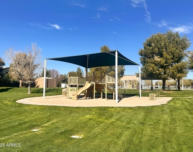 4230 E Linda Lane - Photo Thumbnail 27