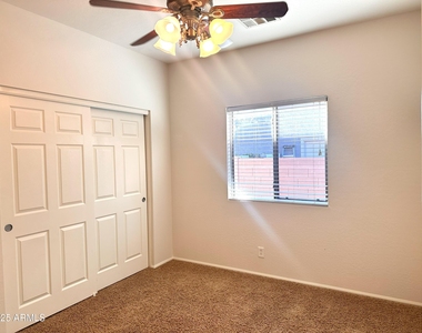 4230 E Linda Lane - Photo Thumbnail 13