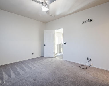 6922 S Black Hills Way - Photo Thumbnail 23