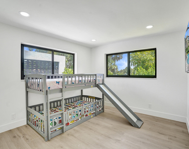 840 Sw 3rd Street - Photo Thumbnail 28