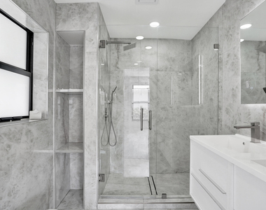 840 Sw 3rd Street - Photo Thumbnail 27