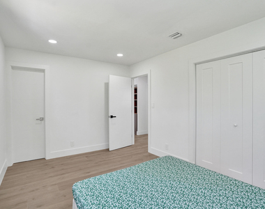 840 Sw 3rd Street - Photo Thumbnail 32