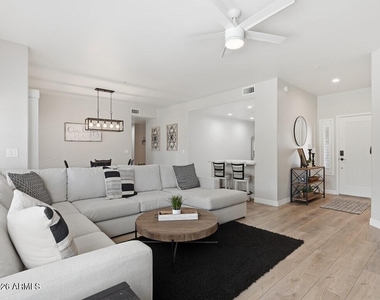 19700 N 76th Street - Photo Thumbnail 5