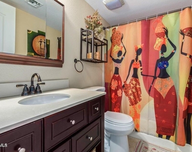 2232 W Lindner Avenue - Photo Thumbnail 16
