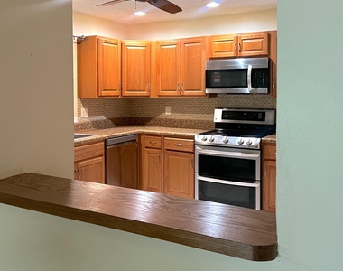 3692 Nw 95th Terrace - Photo Thumbnail 1