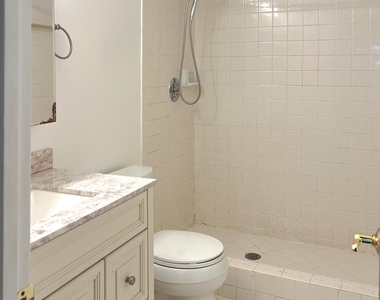 3692 Nw 95th Terrace - Photo Thumbnail 8