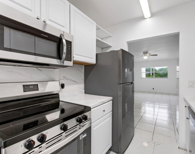 500 Sw 2nd Avenue - Photo Thumbnail 5