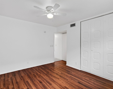 500 Sw 2nd Avenue - Photo Thumbnail 14