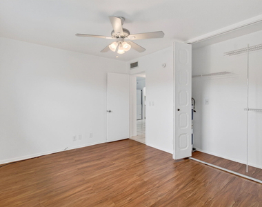 500 Sw 2nd Avenue - Photo Thumbnail 25