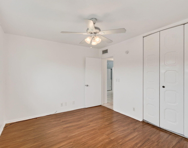 500 Sw 2nd Avenue - Photo Thumbnail 23