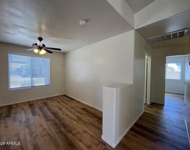 2046 S 171st Drive - Photo Thumbnail 14