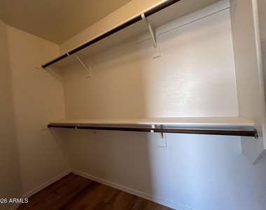 2046 S 171st Drive - Photo Thumbnail 12