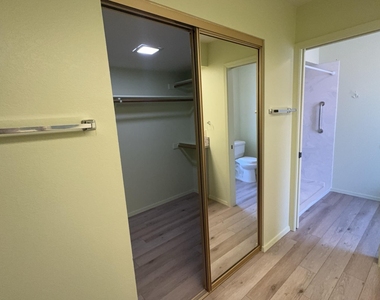 1530 Leisure World -- - Photo Thumbnail 10