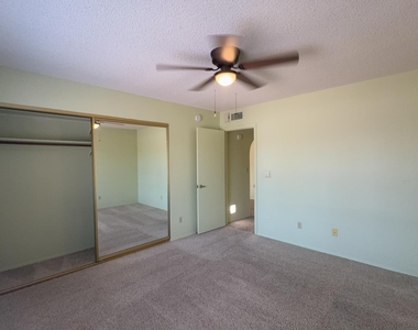 1530 Leisure World -- - Photo Thumbnail 11