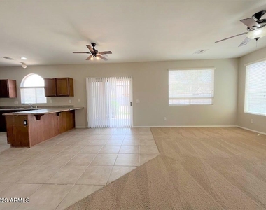 2417 S 90th Glen - Photo Thumbnail 10