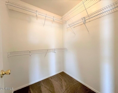 2417 S 90th Glen - Photo Thumbnail 29