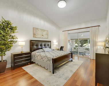 7136 Ashford Lane - Photo Thumbnail 22