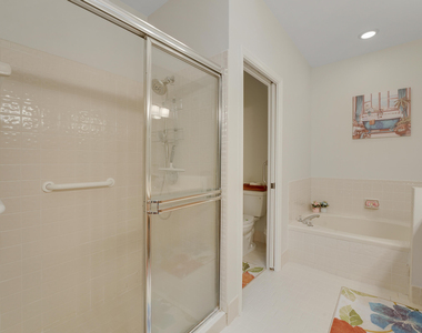 7136 Ashford Lane - Photo Thumbnail 25