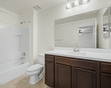 2150 W Alameda Road N - Photo Thumbnail 21