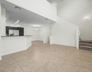 2150 W Alameda Road N - Photo Thumbnail 5