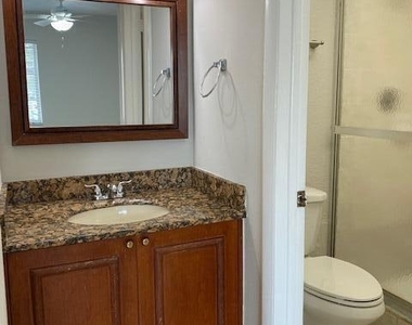 626 Nw 13th Street - Photo Thumbnail 7