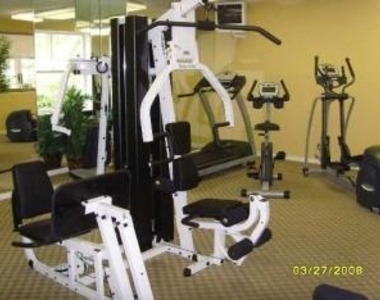 9901 Westview Drive - Photo Thumbnail 9
