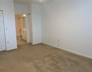630 S Sapodilla Avenue - Photo Thumbnail 8