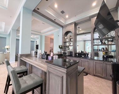 630 S Sapodilla Avenue - Photo Thumbnail 18