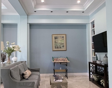 630 S Sapodilla Avenue - Photo Thumbnail 22