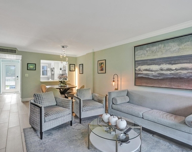 106 Royal Park Drive - Photo Thumbnail 13