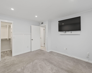 1259 Sw 46th Avenue - Photo Thumbnail 10