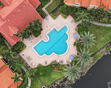 1259 Sw 46th Avenue - Photo Thumbnail 22