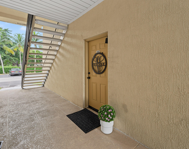1259 Sw 46th Avenue - Photo Thumbnail 13