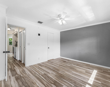 2503 Ne 15th Street - Photo Thumbnail 20