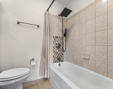 2503 Ne 15th Street - Photo Thumbnail 23