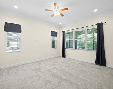 11147 Sw Visconti Way - Photo Thumbnail 9