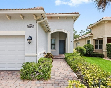 11147 Sw Visconti Way - Photo Thumbnail 1