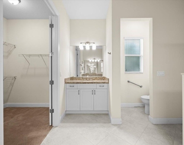 11147 Sw Visconti Way - Photo Thumbnail 11