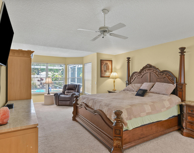 348 Eagleton Golf Drive - Photo Thumbnail 12
