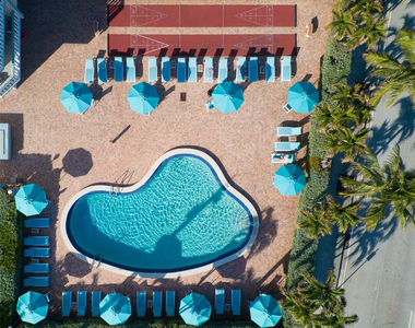 305 N Pompano Beach Boulevard - Photo Thumbnail 29