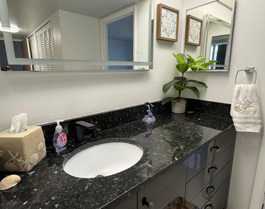 305 N Pompano Beach Boulevard - Photo Thumbnail 12