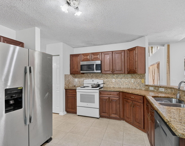 8332 Bermuda Sound Way - Photo Thumbnail 12