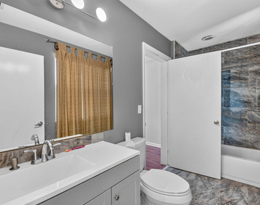 8332 Bermuda Sound Way - Photo Thumbnail 29