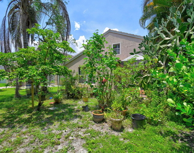 8332 Bermuda Sound Way - Photo Thumbnail 37