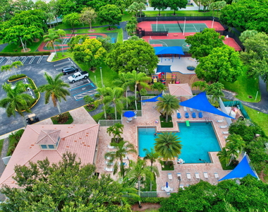 8332 Bermuda Sound Way - Photo Thumbnail 56