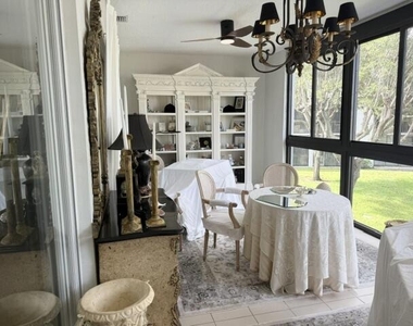 11563 Briarwood Circle - Photo Thumbnail 10
