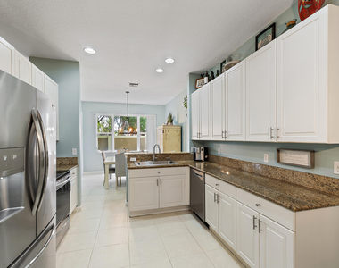 2170 Sw Cape Cod Drive - Photo Thumbnail 3