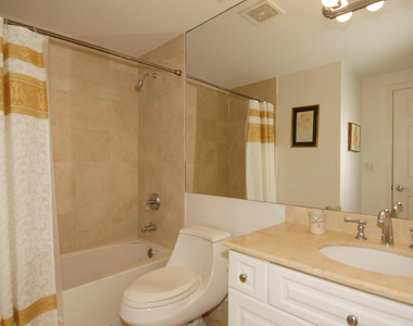 3200 N Ocean Boulevard - Photo Thumbnail 15